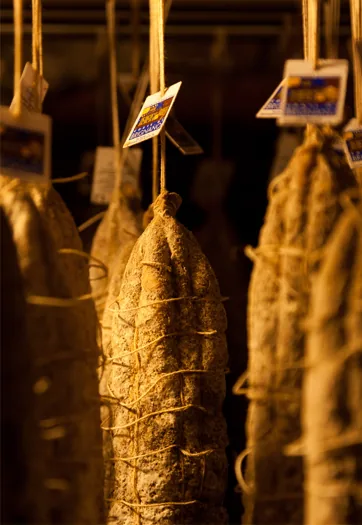 I salami del Salamificio Corte di Brignano